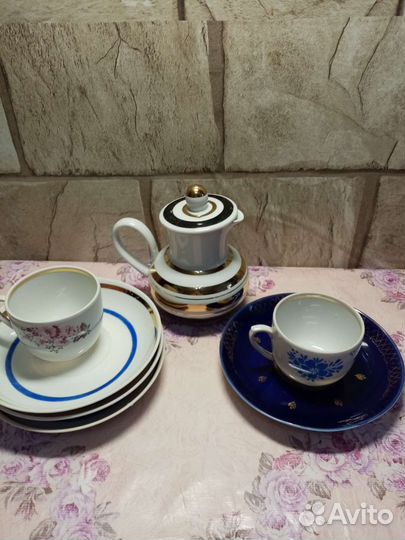 Кофейные чашки + блюдца +молочник дфз
