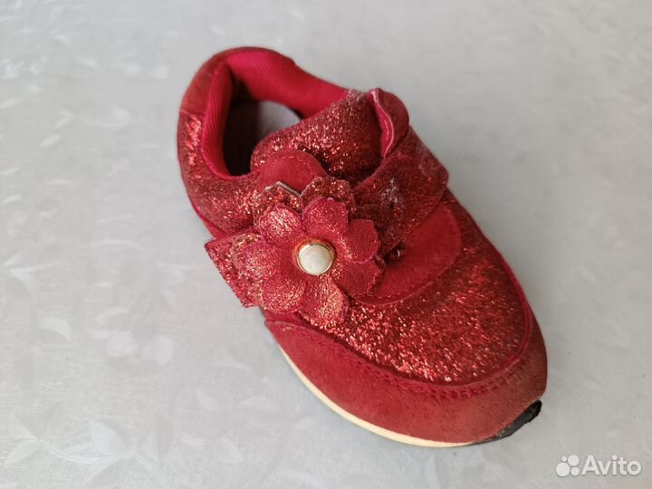 Кроссовки 22 размер для девочки