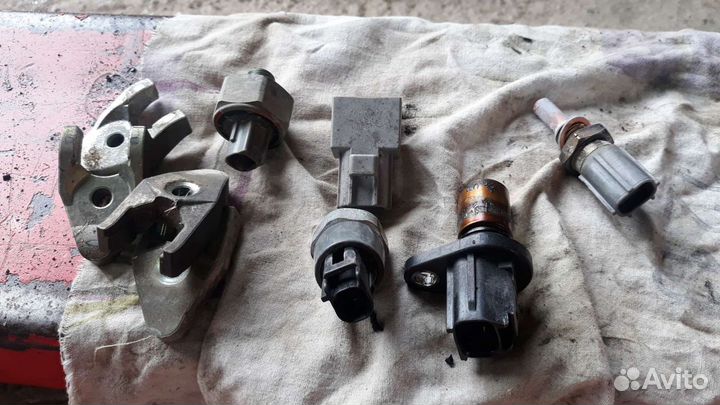 Датчик давления масла 1az-fse toyota