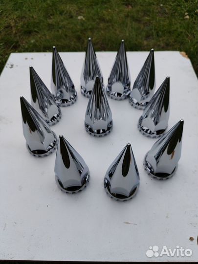 Колпаки на гайки 32 мм пики