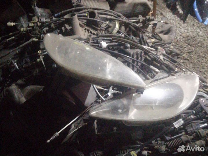 Фара и другое на Peugeot 206 Пежо