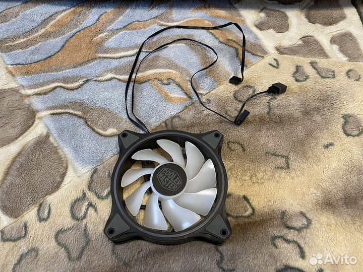 Вентилятор Cooler Master MasterFan MF120 halo ARG