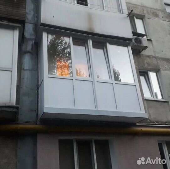 Пластиковые окна на балкон, с завода под ключ