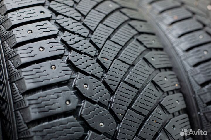 Gislaved Nord Frost 200 SUV 255/50 R19 102T