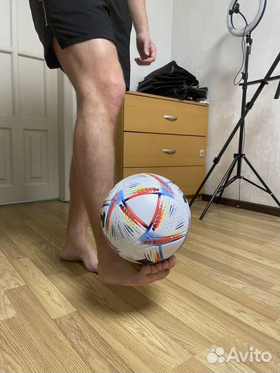 Футбольный мяч