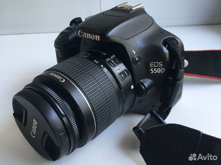 Фотоапарат Canon eos 550d