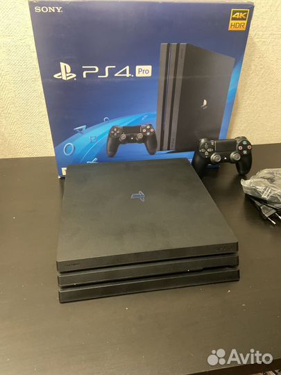 Sony PlayStation 4 Pro 1tb cuh-7208B