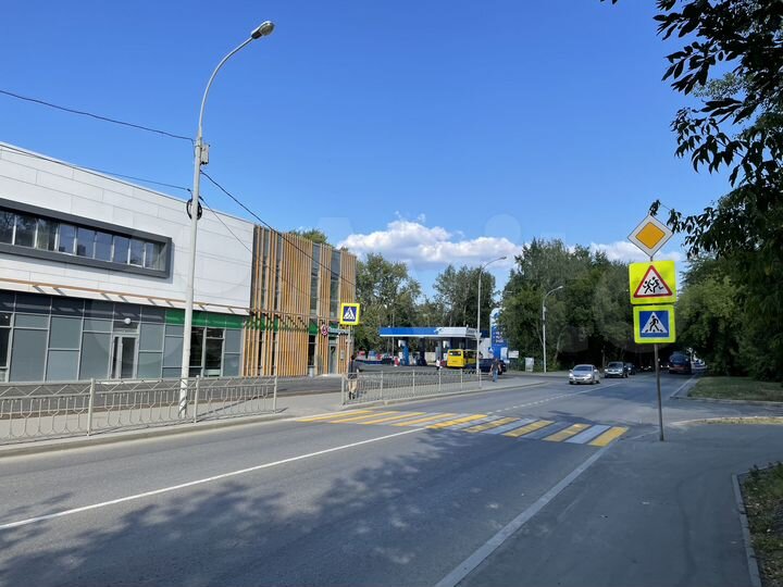 Своб. назначения, Выставочный зал, Магазин 1250 м²