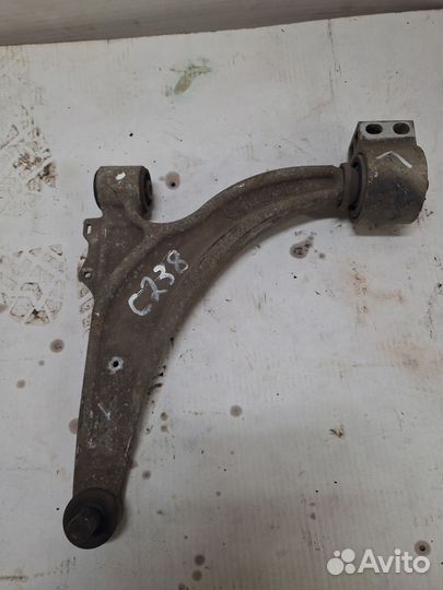 Chevrolet cruze Рычаг передний левый