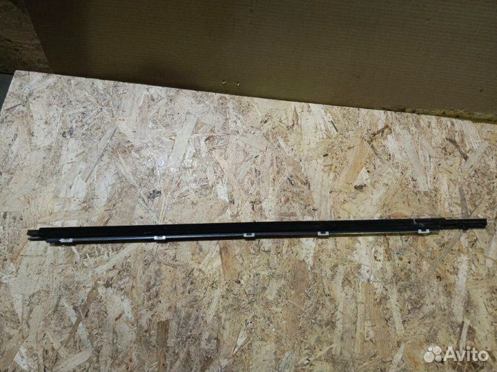 Бархотка стекла передней двери Лексус нх Z10