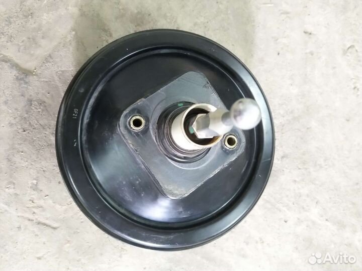 Вакуумный усилитель тормозов Ауди А4б5,1996г