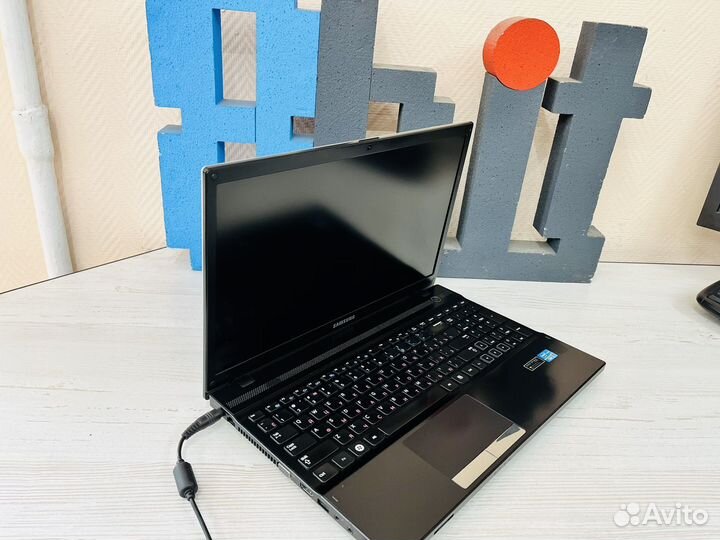 Мощный Ноутбук samsung core i5