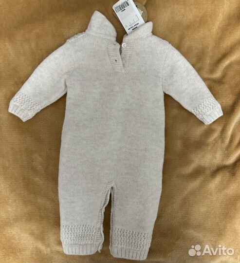 Зимний комбинезон для девочки