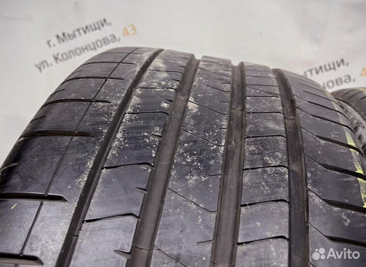 Pirelli P Zero PZ4 285/40 R20 94Y