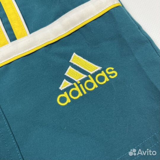 Винтажные Шорты Adidas размер L