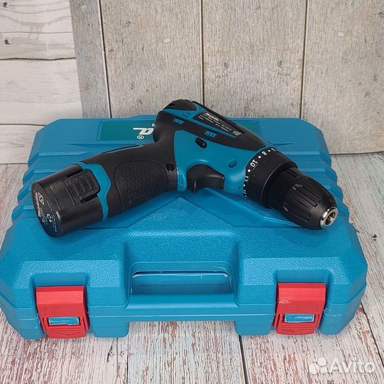 Шуруповерт Makita 12v