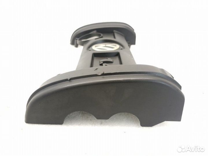 Крышка двигателя декоративная Volkswagen Polo 1.4