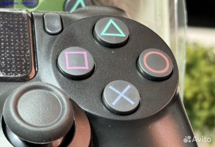 PS4 ждет: джойстик Dual Shock 4 для тебя