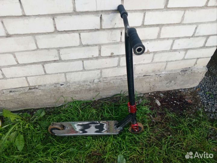 Трюковой самокат стритовый