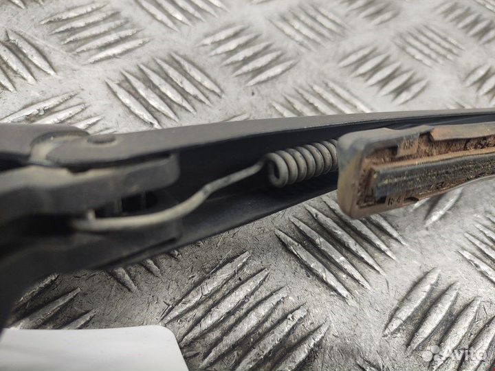 Поводок для Volkswagen Golf 4