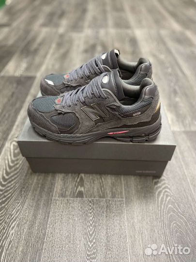 Кроссовки new balance 2002R