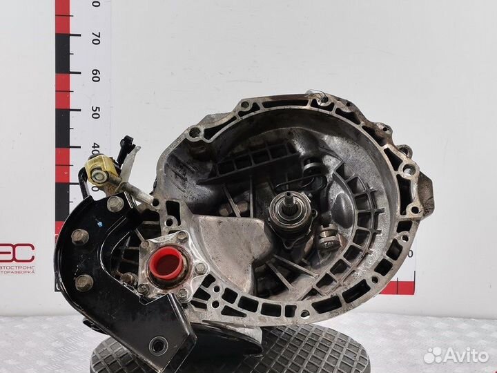 МКПП (механическая коробка переключения передач) D