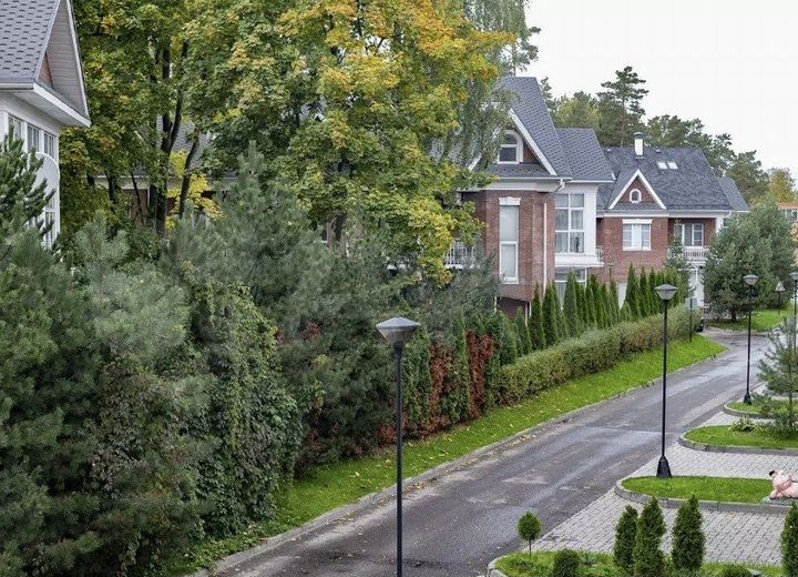 Таунхаус 210 м² на участке 2 сот.