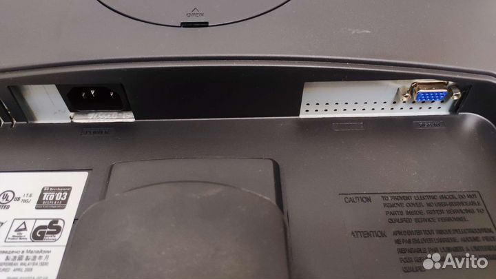Монитор 19 дюймов Samsung SyncMaster 943N