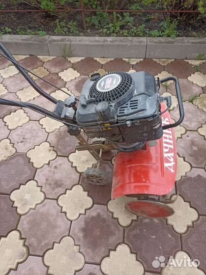 Мотоблоки и культиваторы бу. Дачник