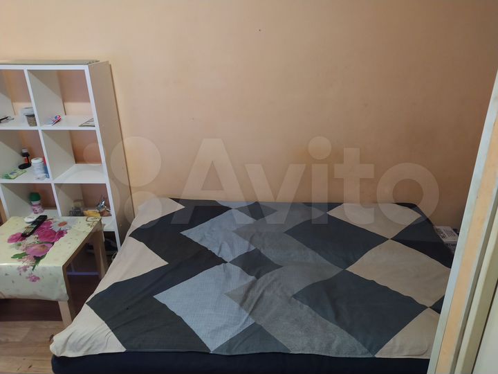 Комната 18 м² в 3-к., 2/9 эт.