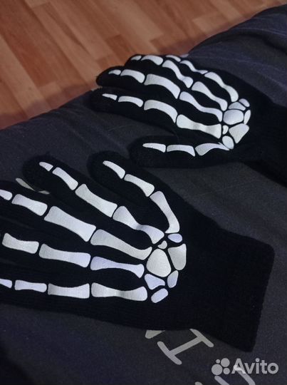 Перчатки кисти скелета