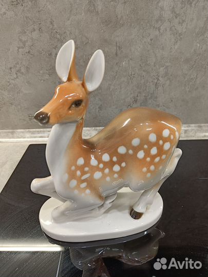 Фарфоровые статуэтки