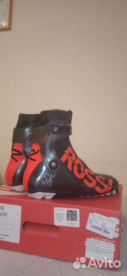 Лыжные ботинки Rossignol W. C. Xium skate