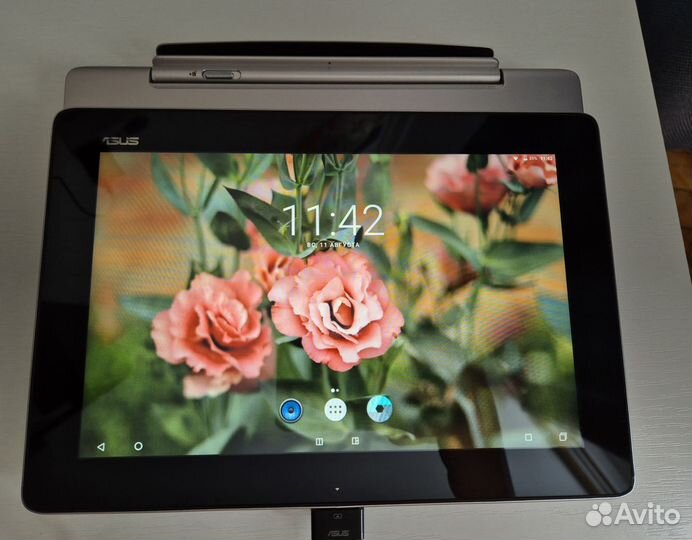 Планшет Asus TF300T