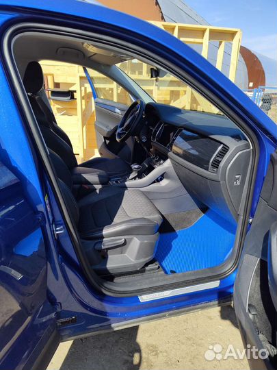 Коврики skoda kodiaq 7мест. Синие