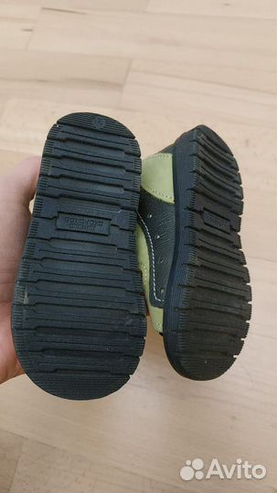 Детские босоножки 20 размер