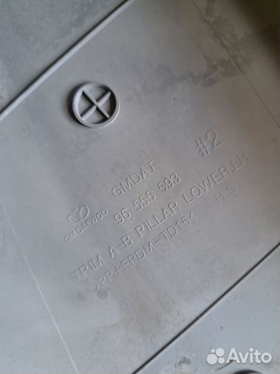 Обшивка Центральной стойки Chevrolet Lacetti