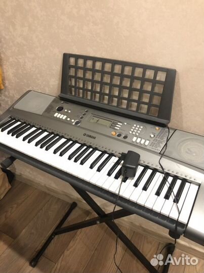 Синтезатор yamaha psr r 300