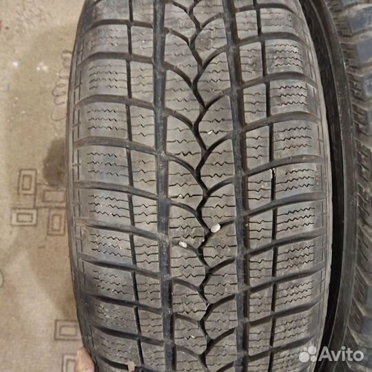 Nordman Nordman 4 215/55 R16