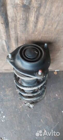 Амортизатор передний правый Hyundai Creta 1