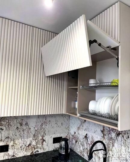 Красивая кухня на заказ собственное производство