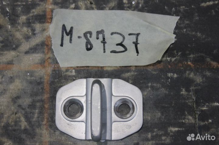 Замок двери задней-передней -Mercedes-Benz GL-X166