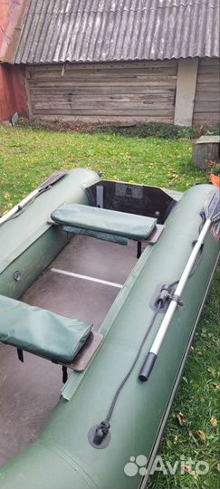 Лодка с мотором