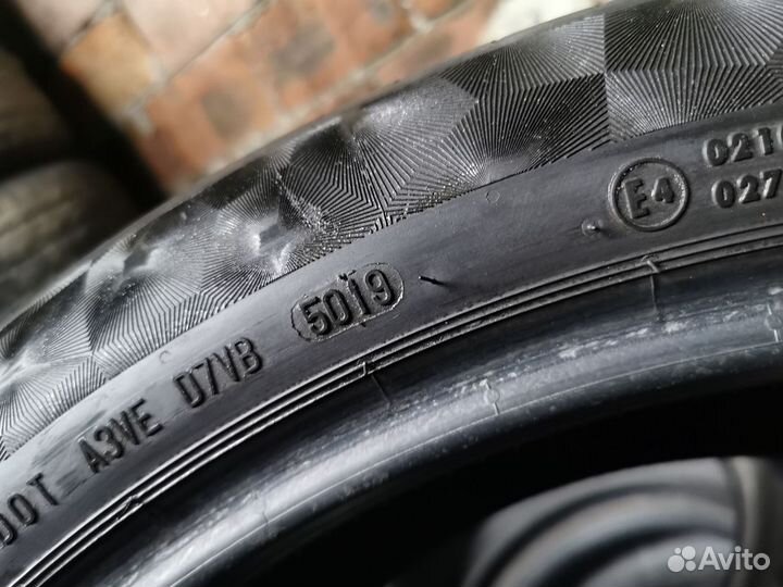 Continental SportContact 6 275/40 R22