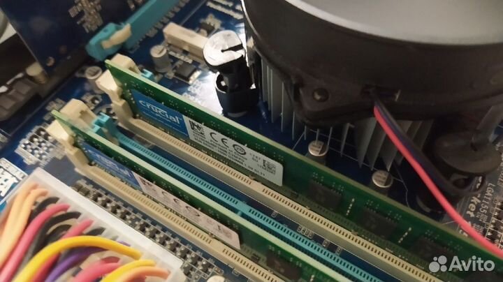 2 по 8 гигов DDR3 - 1600MHz новая Crucial