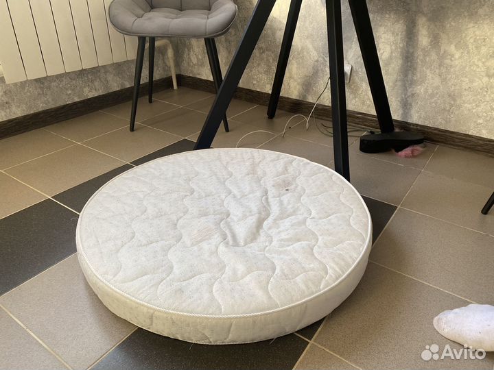 Матрас для детской кроватки круглый 73x73