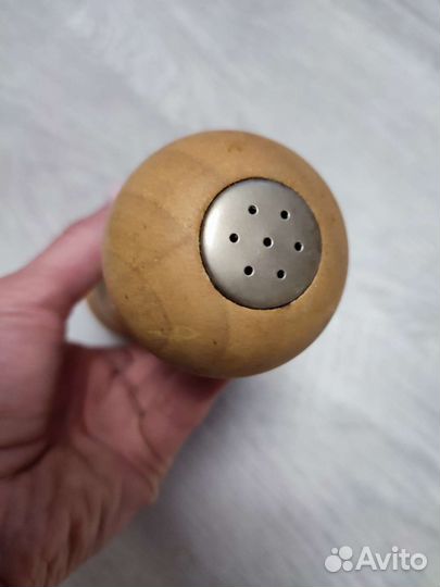 Солонка из бука