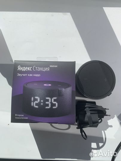 Яндекс станция мини с часами