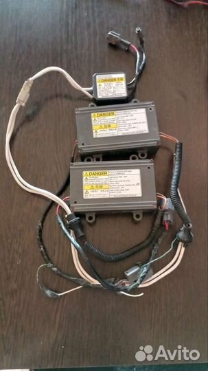 Биксеноновые линзы с блоками розжига