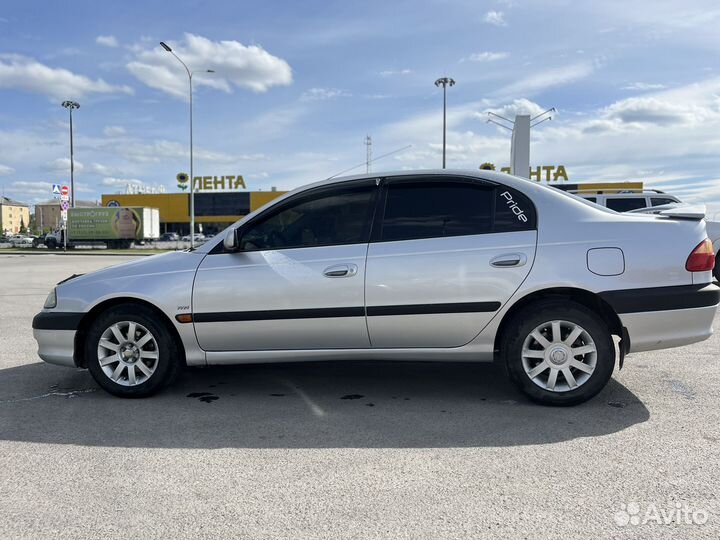 Toyota Avensis 1.8 МТ, 2001, 292 000 км